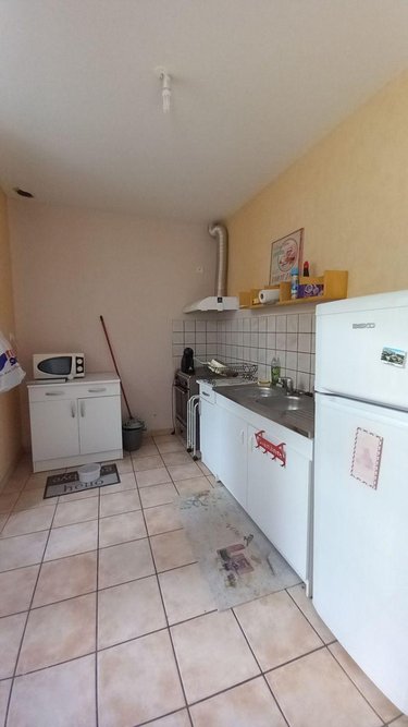Immeuble a vendre Neussargues en Pinatelle 15170 Cantal 114 m2  99000 euros