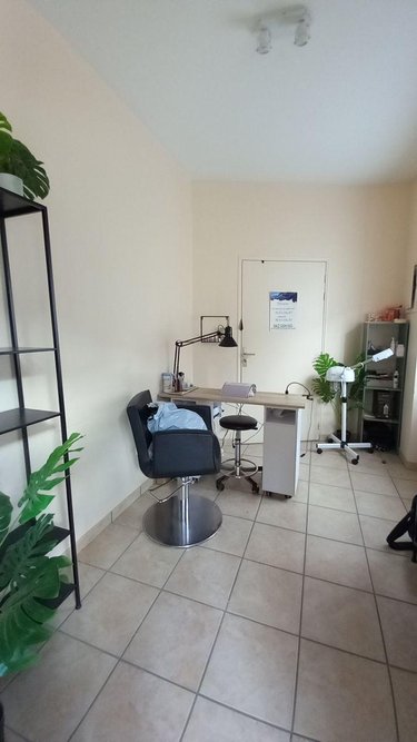 Immeuble a vendre Neussargues en Pinatelle 15170 Cantal 114 m2  99000 euros