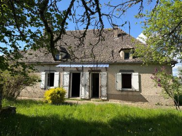 Maison a vendre Chalvignac 15200 Cantal 85 m2 4 pièces 106000 euros
