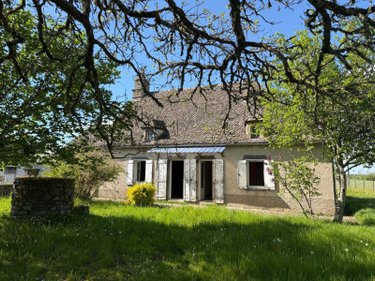 Maison a vendre Chalvignac 15200 Cantal 85 m2 4 pièces 106000 euros