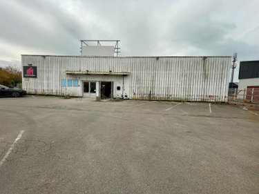 Fonds et murs commerciaux a vendre Eu 76260 Seine-Maritime  159000 euros