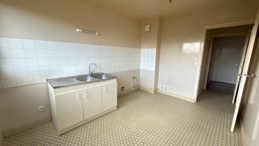 Appartement a vendre Châlons-en-Champagne 51000 Marne 94 m2 5 pièces 119000 euros