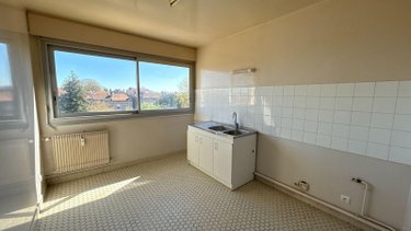 Appartement a vendre Châlons-en-Champagne 51000 Marne 94 m2 5 pièces 119000 euros
