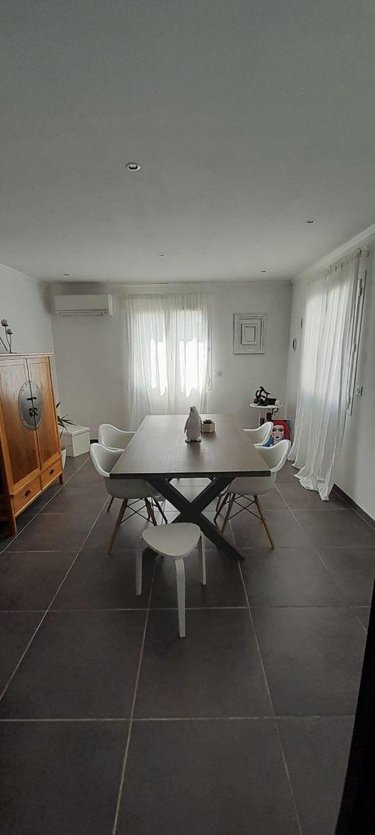 Maison a vendre Saint-Gilles 30800 Gard 210 m2 7 pièces 339200 euros