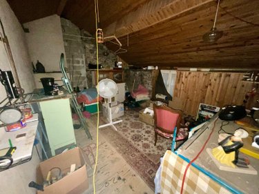 Immeuble a vendre Saint-Priest-Taurion 87480 Haute-Vienne 239 m2  33000 euros