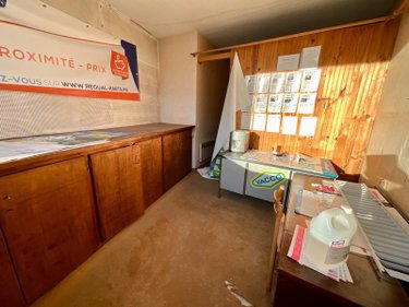 Immeuble a vendre Saint-Priest-Taurion 87480 Haute-Vienne 239 m2  33000 euros