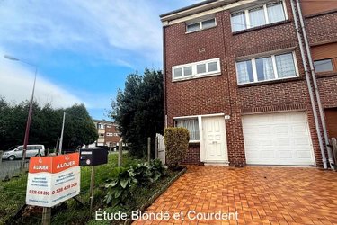 Location maison Hazebrouck 59190 Nord 106 m2 5 pièces 750 euros