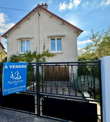 Maison a vendre Saint-Amand-Montrond 18200 Cher 63 m2 4 pièces 68900 euros