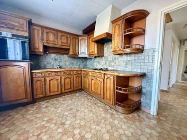 Maison a vendre Saint-Amand-Montrond 18200 Cher 63 m2 4 pièces 68900 euros