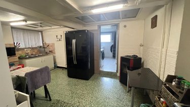 Fonds et murs commerciaux a vendre Bollezeele 59470 Nord 75 m2  199500 euros