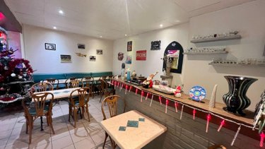 Fonds et murs commerciaux a vendre Bollezeele 59470 Nord 75 m2  199500 euros