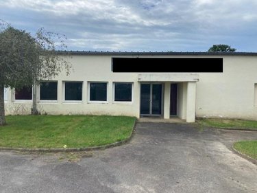 Location fonds et murs commerciaux Tinténiac 35190 Ille-et-Vilaine 50 m2  700 euros