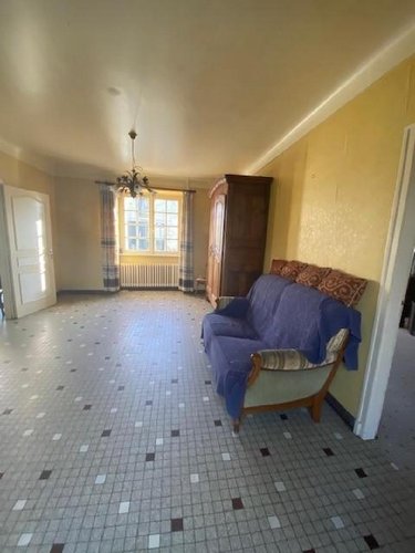 Maison a vendre Tinténiac 35190 Ille-et-Vilaine 188 m2 7 pièces 261250 euros