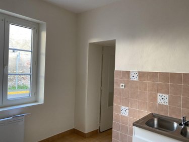 Immeuble a vendre Clion 36700 Indre 175 m2  159900 euros