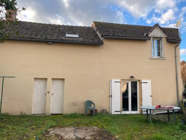 Immeuble a vendre Clion 36700 Indre 175 m2  159900 euros