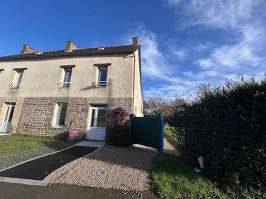 Location maison Évran 22630 Côtes-d'Armor 90 m2  760 euros