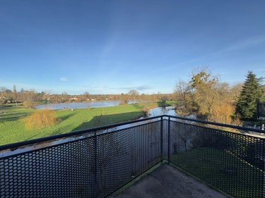 Appartement a vendre Salbris 41300 Loir-et-Cher 70 m2 3 pièces 158100 euros