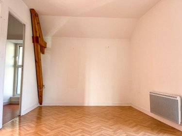 Location fonds et murs commerciaux Hédé Bazouges 35630 Ille-et-Vilaine 77 m2  600 euros