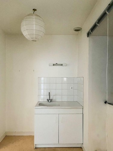 Location fonds et murs commerciaux Hédé Bazouges 35630 Ille-et-Vilaine 77 m2  600 euros