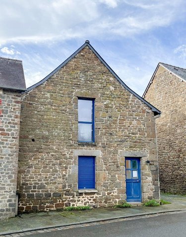 Location fonds et murs commerciaux Hédé Bazouges 35630 Ille-et-Vilaine 77 m2  600 euros