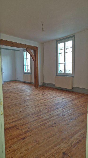 Location appartement Forges-les-Eaux 76440 Seine-Maritime 85 m2 4 pièces 620 euros