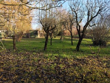 Terrain a batir a vendre Nueil-les-Aubiers 79250 Deux-Sèvres 1000 m2  43800 euros