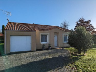 Maison a vendre Les Herbiers 85500 Vendée 83 m2 4 pièces 244000 euros