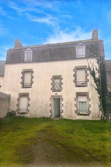 Immeuble a vendre Moëlan-sur-Mer 29350 Finistère 289 m2  499200 euros