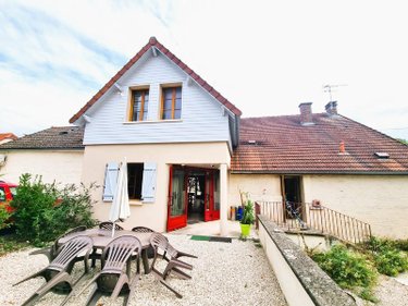 Fonds et murs commerciaux a vendre Cunfin 10360 Aube 283 m2  239200 euros