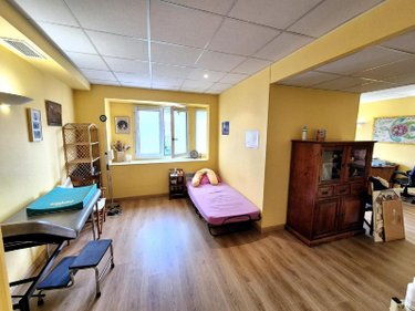 Fonds et murs commerciaux a vendre Troyes 10000 Aube 182 m2  239200 euros