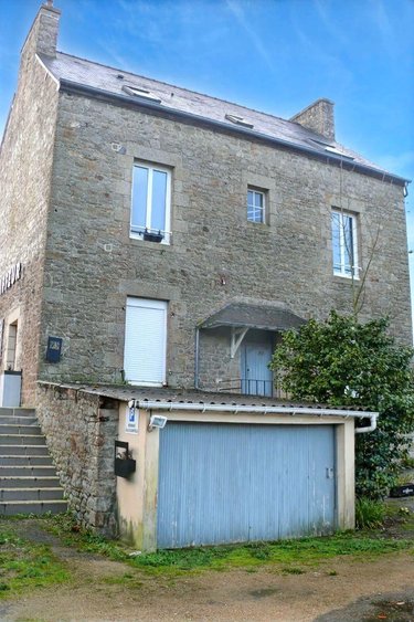 Appartement a vendre Dinan 22100 Côtes-d'Armor 69 m2 4 pièces 141750 euros