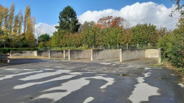 Fonds et murs commerciaux a vendre Retiers 35240 Ille-et-Vilaine  189000 euros