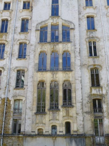 Immeuble a vendre Plombières-les-Bains 88370 Vosges 3000 m2  200000 euros