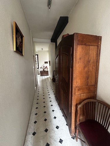 Immeuble a vendre Pleaux 15700 Cantal 200 m2  135680 euros