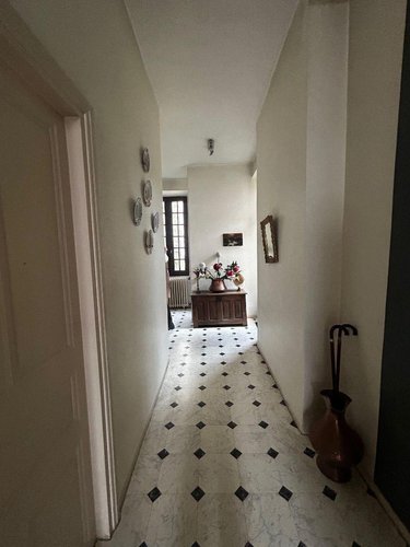 Immeuble a vendre Pleaux 15700 Cantal 200 m2  135680 euros