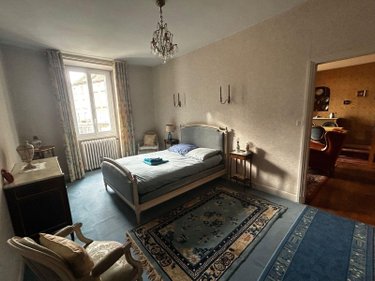 Immeuble a vendre Pleaux 15700 Cantal 200 m2  135680 euros