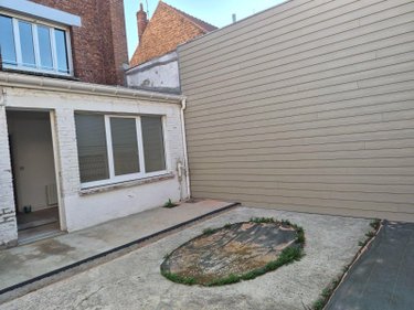 Location fonds et murs commerciaux Saint-Pol-sur-Mer 59430 Nord 67 m2  870 euros