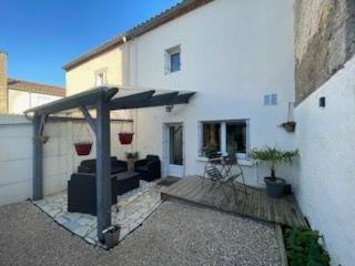 Maison a vendre Nueil-les-Aubiers 79250 Deux-Sèvres 63 m2 3 pièces 90950 euros