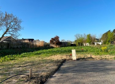 Terrain a batir a vendre Lesneven 29260 Finistère 409 m2  57170 euros