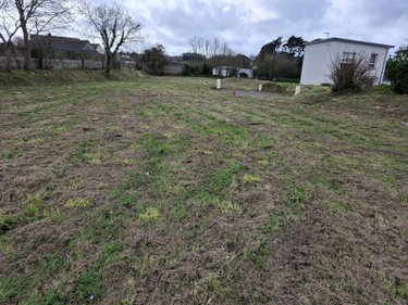 Terrain a batir a vendre Lesneven 29260 Finistère 409 m2  57170 euros
