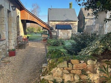 Maison a vendre Baugé-en-Anjou 49150 Maine-et-Loire 205 m2 7 pièces 266475 euros