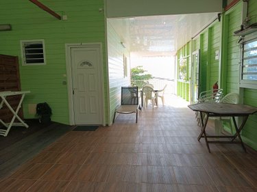 Immeuble a vendre Le Prêcheur 97250 Martinique 241 m2  630000 euros