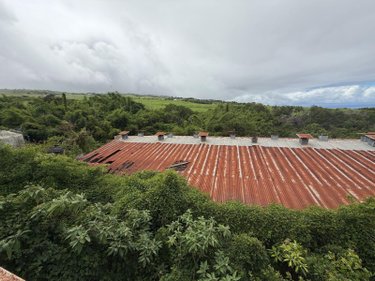 Terrain a batir a vendre Saint-Paul 97460 Réunion 8692 m2  1892000 euros