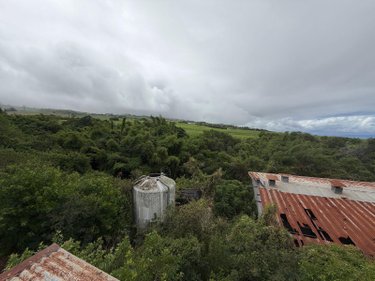 Terrain a batir a vendre Saint-Paul 97460 Réunion 8692 m2  1892000 euros