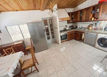 Maison a vendre Sainte-Clotilde 97490 Réunion 230 m2 10 pièces 550100 euros