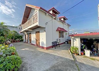 Maison a vendre Sainte-Clotilde 97490 Réunion 230 m2 10 pièces 550100 euros