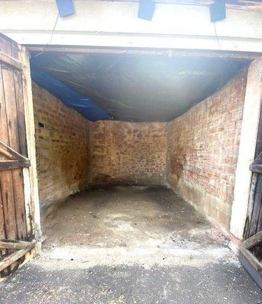 Location garage et parking Avallon 89200 Yonne 17 m2  60 euros