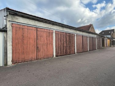 Location garage et parking Avallon 89200 Yonne 15 m2  60 euros