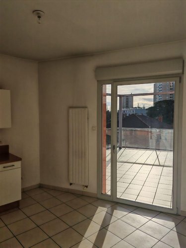 Location appartement Mâcon 71000 Saône-et-Loire 74 m2 3 pièces 815 euros
