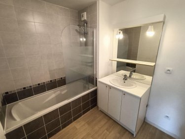 Location appartement Bruz 35170 Ille-et-Vilaine 77 m2 4 pièces 913 euros